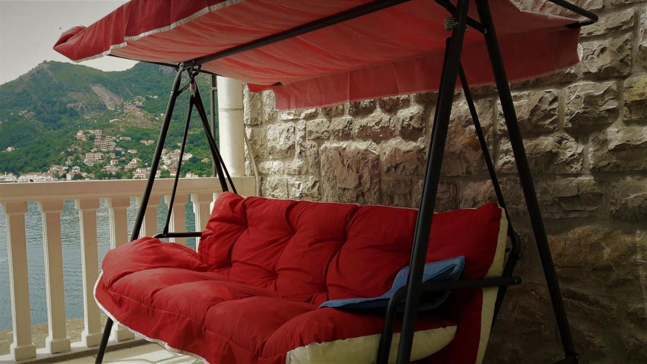 Apartments Okuka Τίβατ Εξωτερικό φωτογραφία