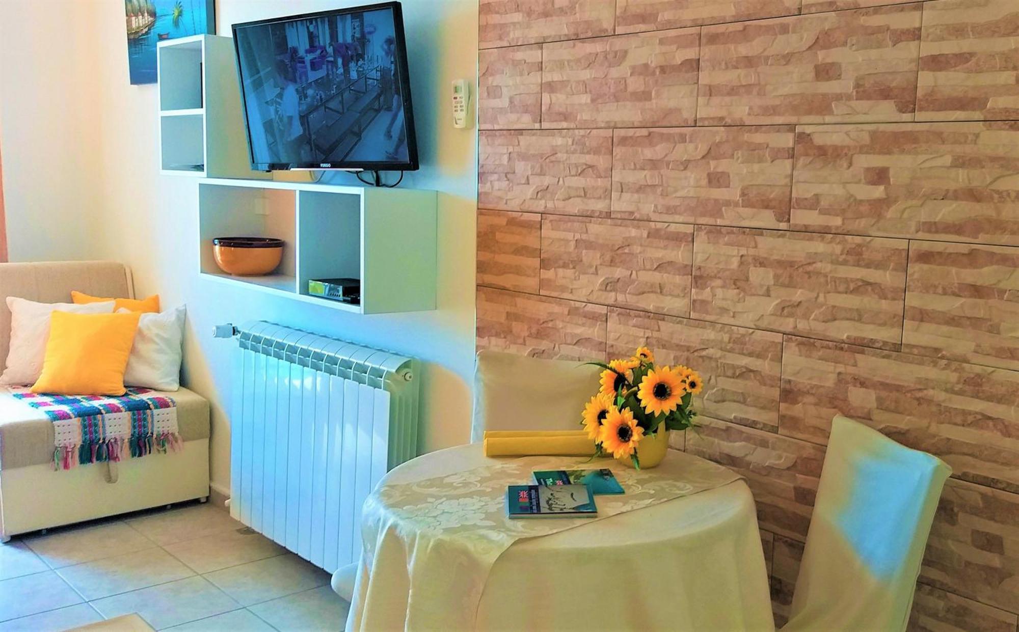 Apartments Okuka Τίβατ Δωμάτιο φωτογραφία